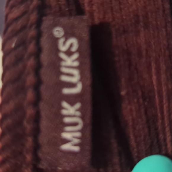 Muk Luks Slippers - Picture 6 of 9